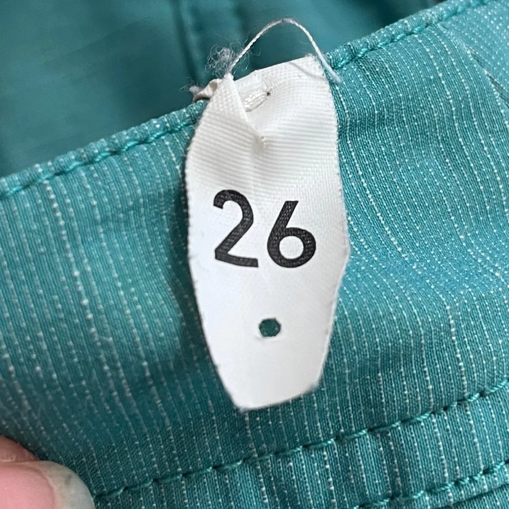 NWOT Vissla Board‎ Shorts Size 26